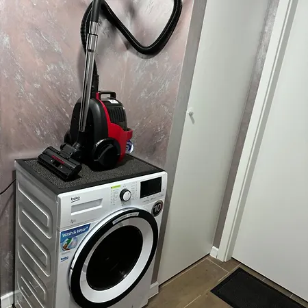 Markoni 6 * Μπουργκάς