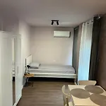 Markoni 6 Apartment